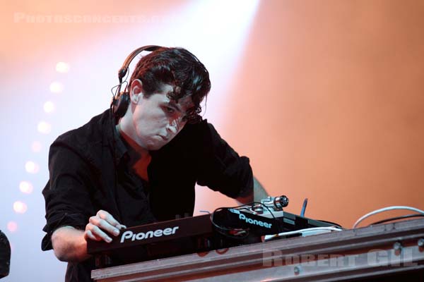 JAMIE XX - 2014-08-16 - SAINT MALO - Fort de St Pere - 